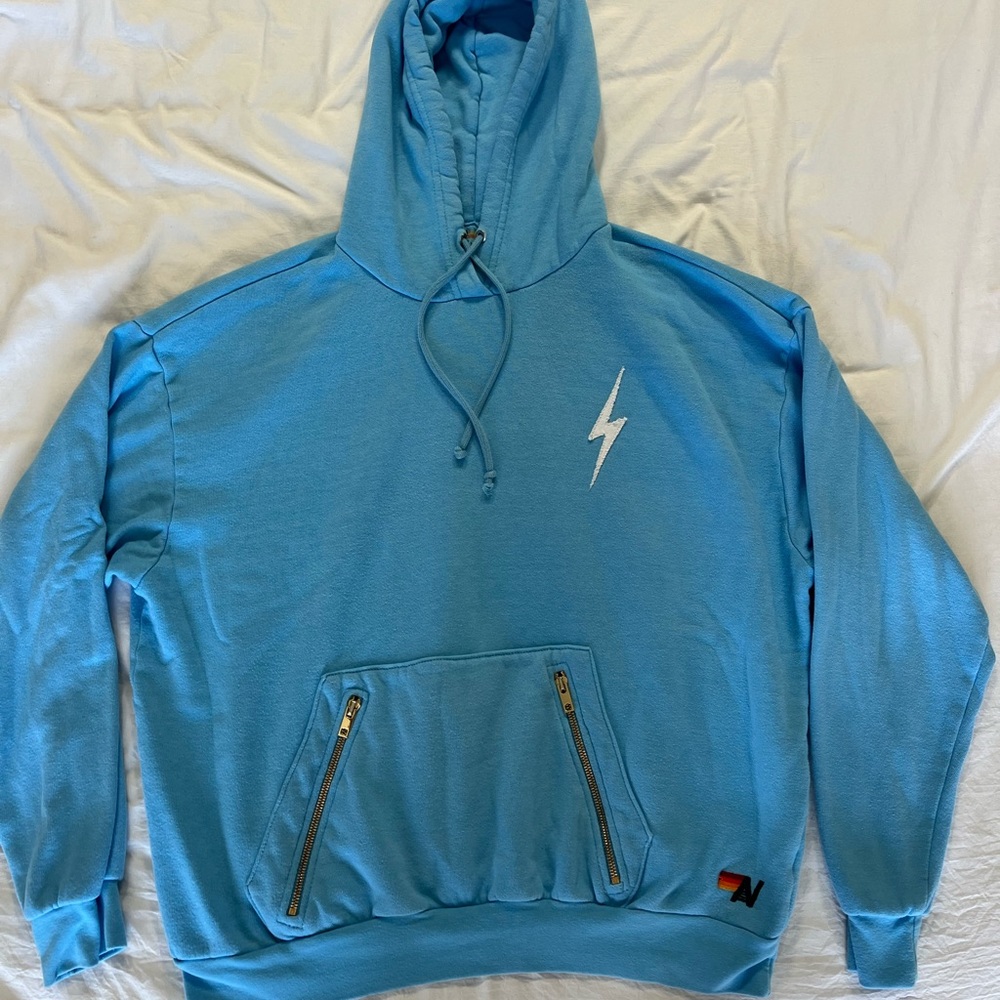 RARE Aviator Nation unisex size M hoodie w zippered pockets, sky blue